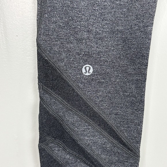 Lululemon Motionful 7/8 Tight 25" Heathered Black High Rise Size 6 Luxtreme - Picture 11 of 12